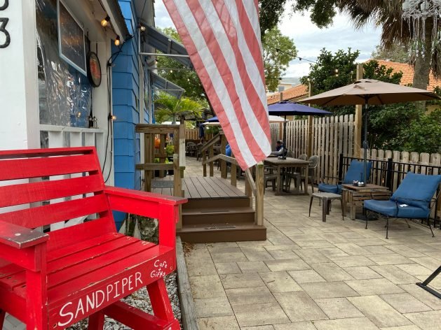 Outdoor Patio seating 